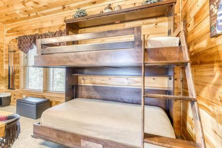 The Great Escape - Min From Parkway With Hot Tub Villa Gatlinburg Dış mekan fotoğraf