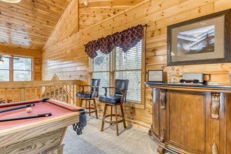 The Great Escape - Min From Parkway With Hot Tub Villa Gatlinburg Dış mekan fotoğraf